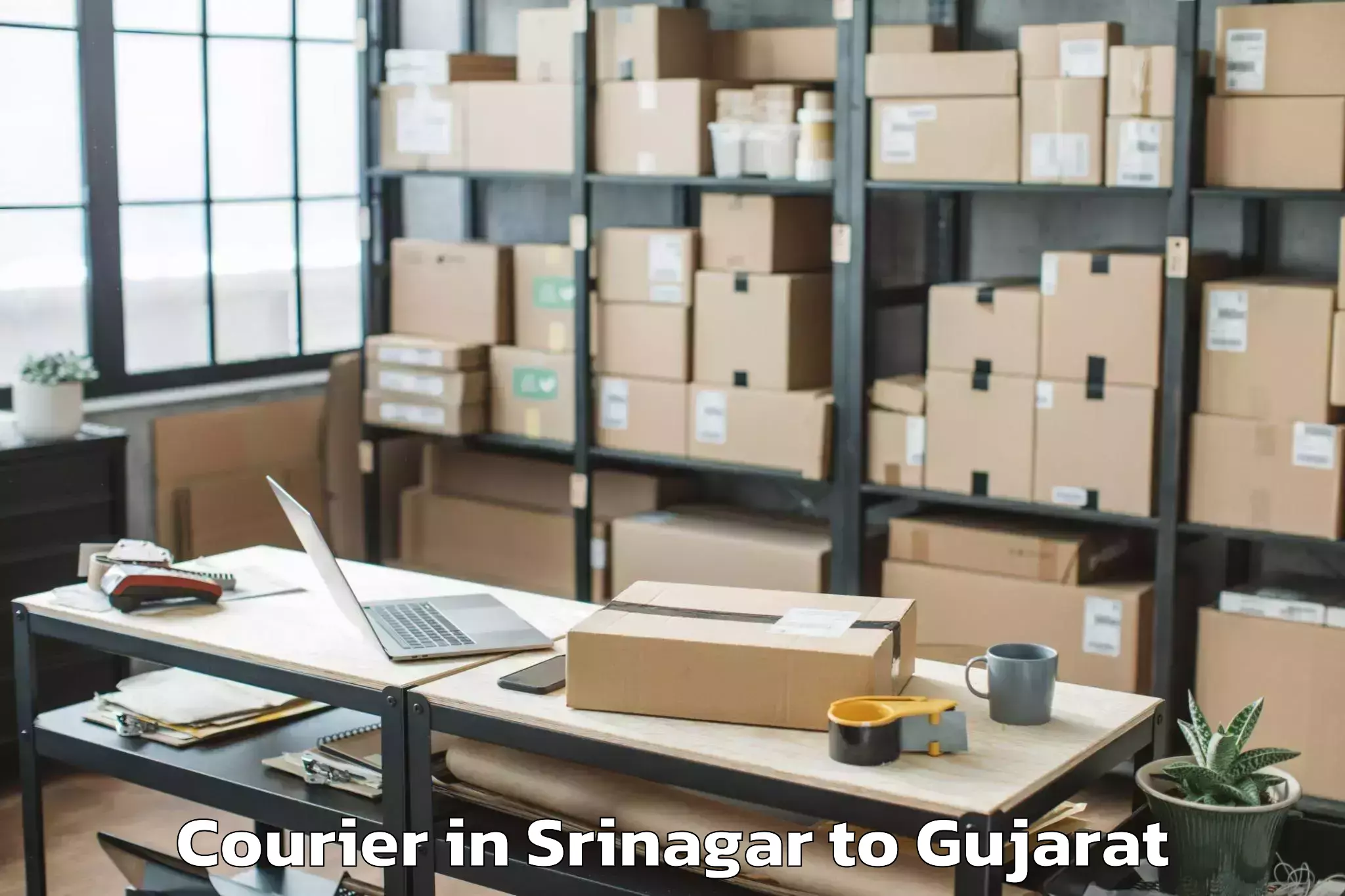 Hassle-Free Srinagar to Dhrangadhra Courier